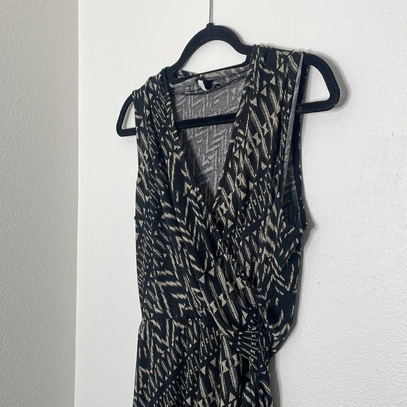 Collective Concepts Black Wrap Dress - Picture 4 of 10